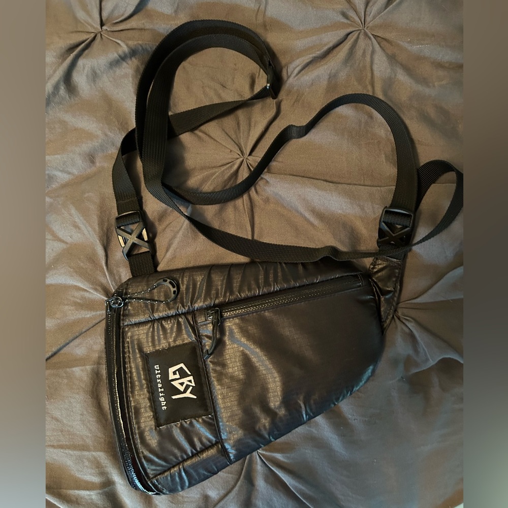 GBY ultralight crossbody bag